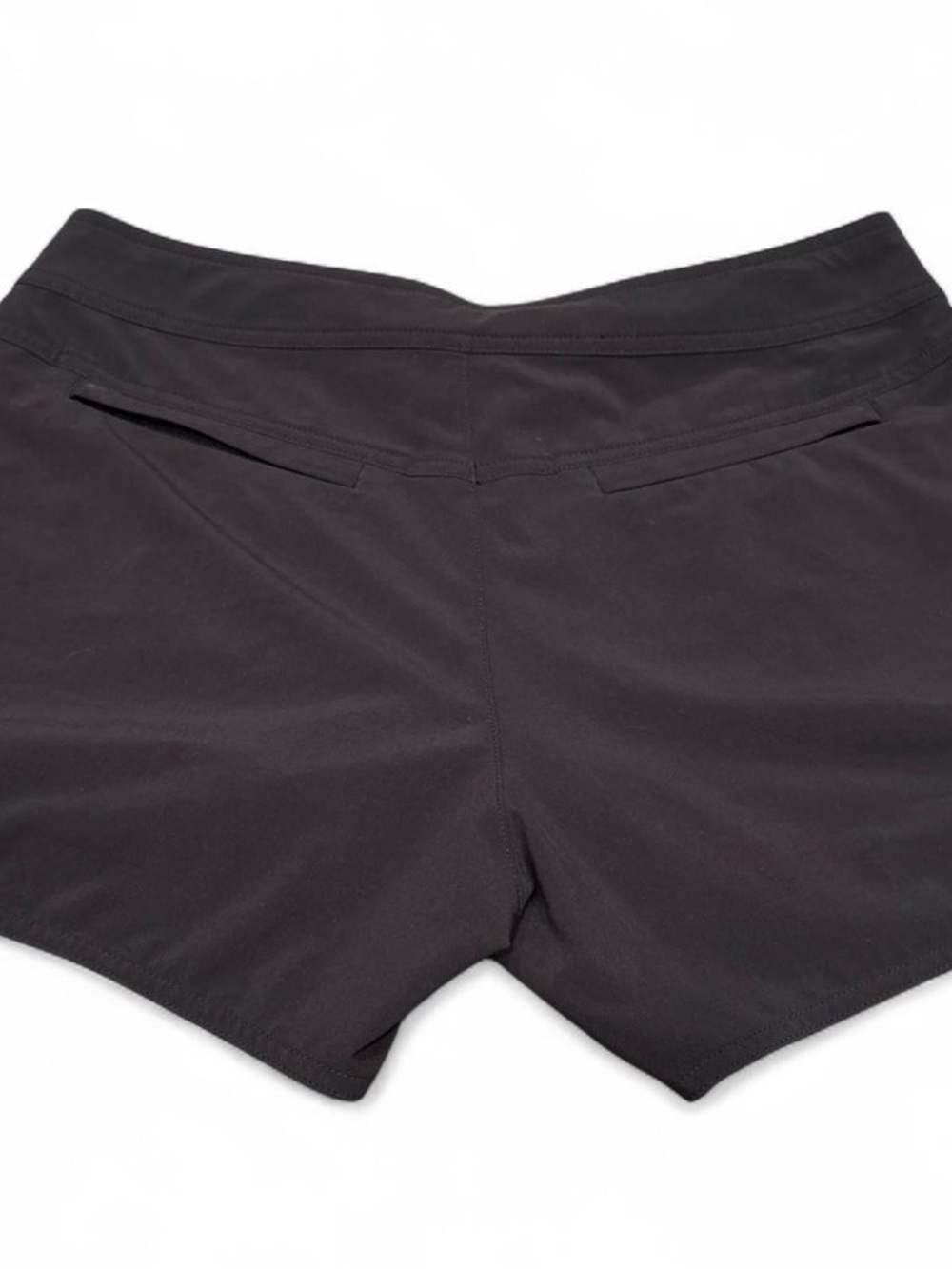Athleta Black Athletic Shorts with Front Pockets - Picture 4 of 7